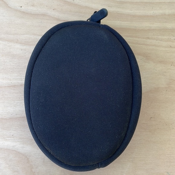 BEATS BY DRE Solo Headphone CASE ONLY - Picture 2 of 4